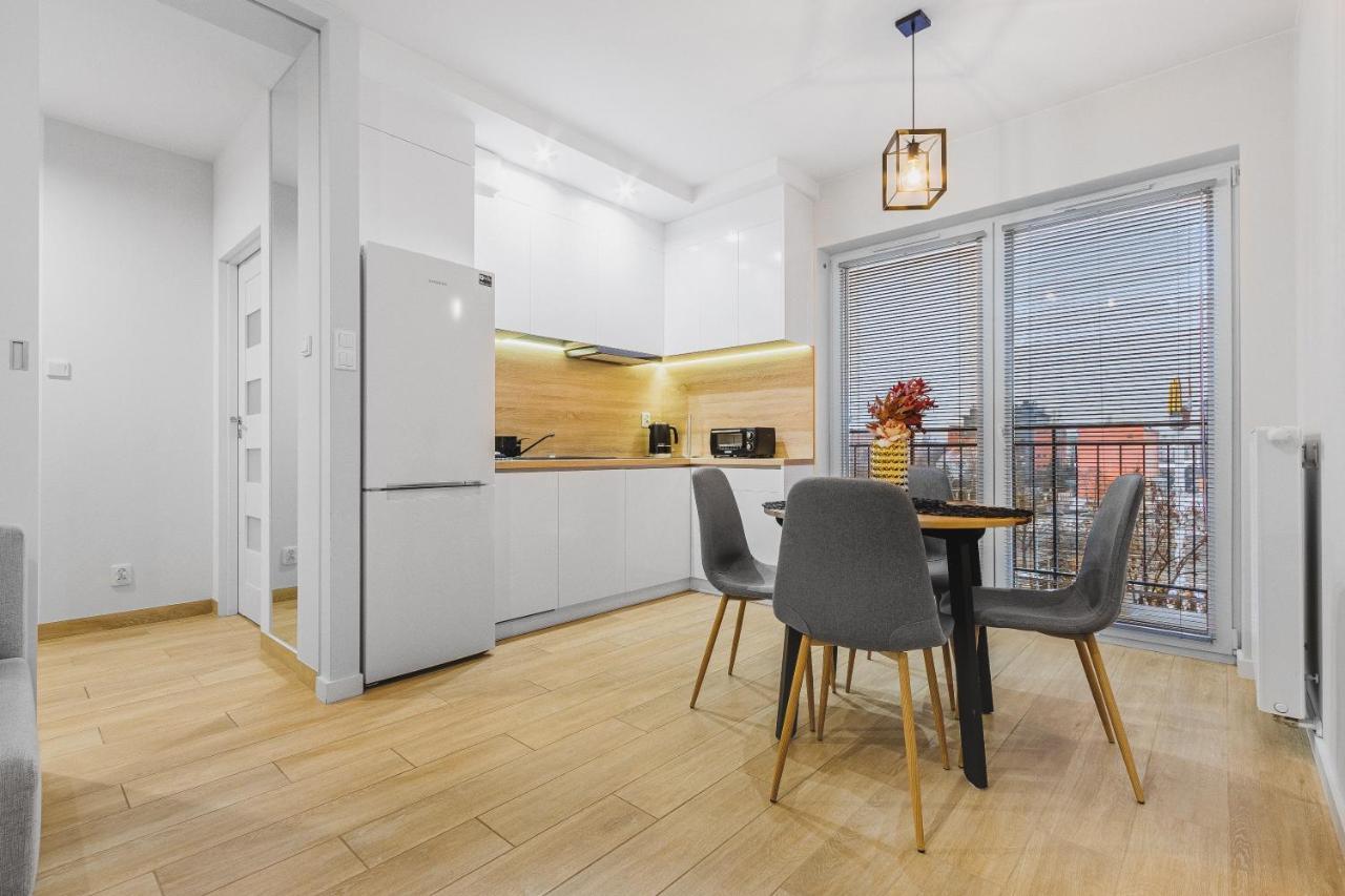 Floris Apartment Лодзь Экстерьер фото