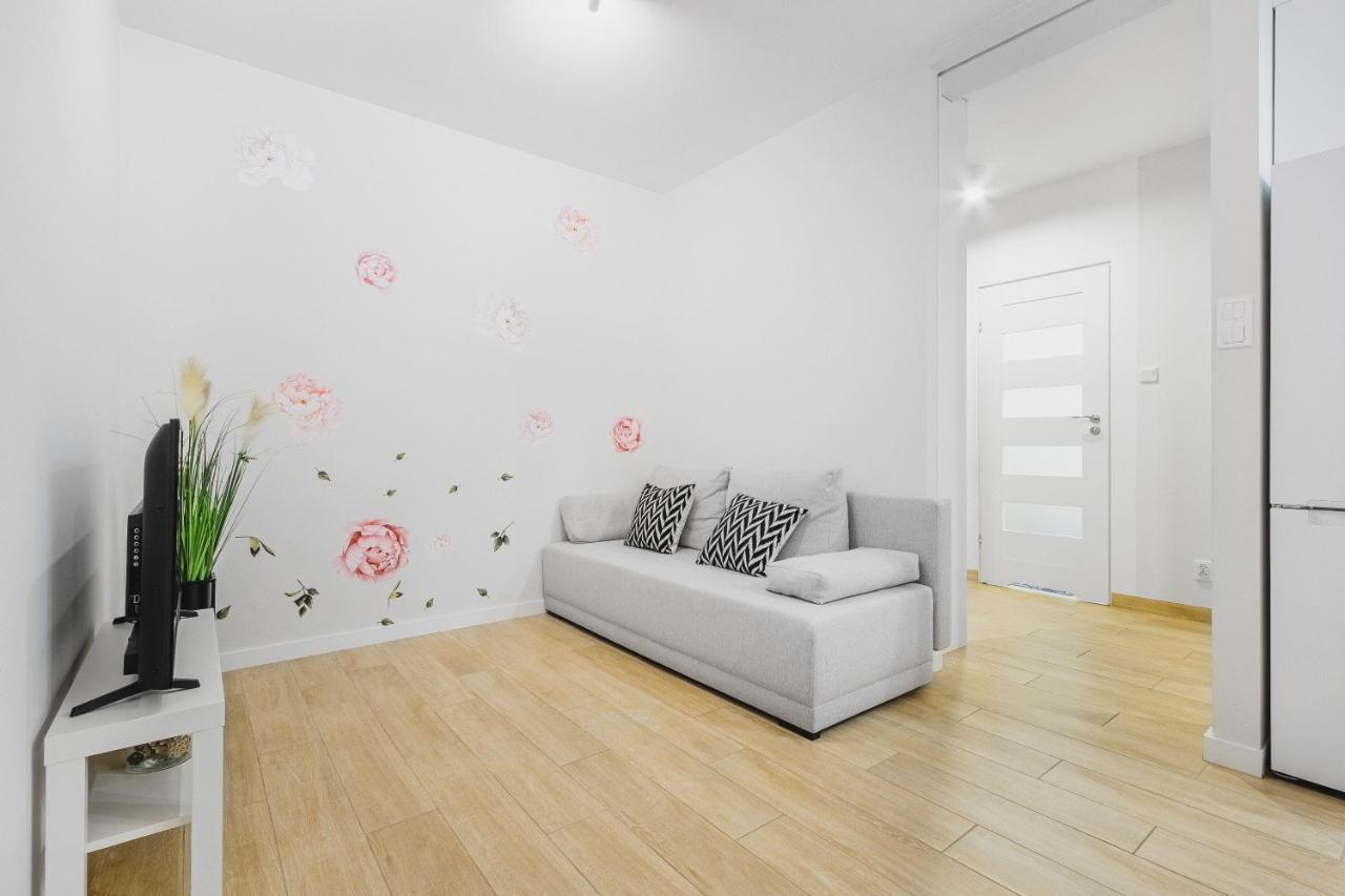 Floris Apartment Лодзь Экстерьер фото